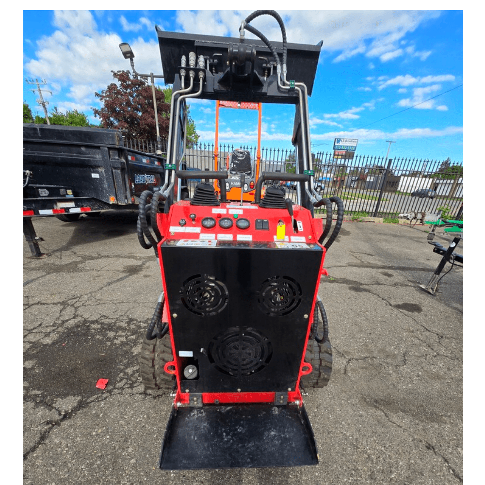 2023 EGN EG380C Compact Loader