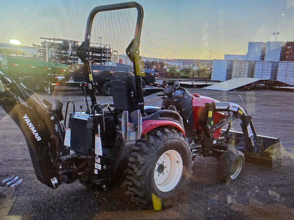 2019 Yanmar SA 424 4WD Utility Backhoe Tractor