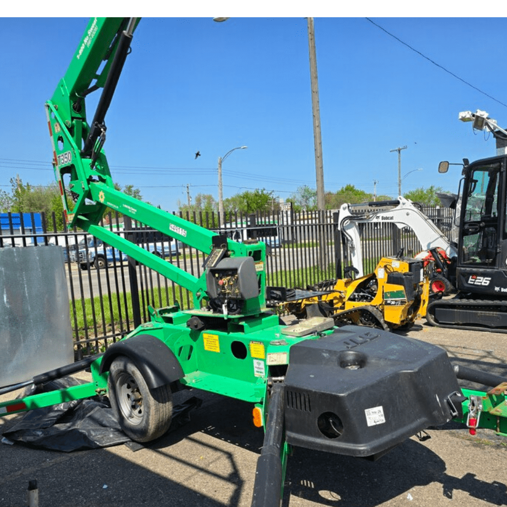 2017 JLG T350 Towable Boom Lift 35'