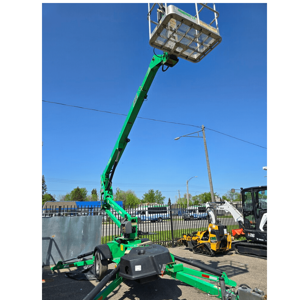 2017 JLG T350 Towable Boom Lift 35'